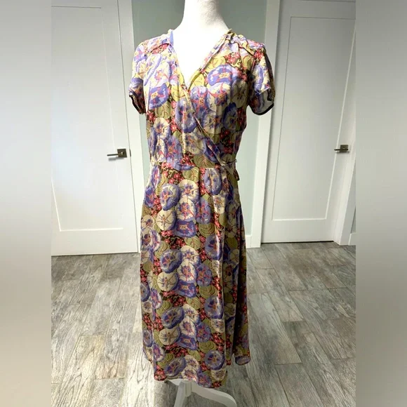 NWT SUNDANCE  Silk Floral Summer Wrap Dress Petite Size 8P Boho
